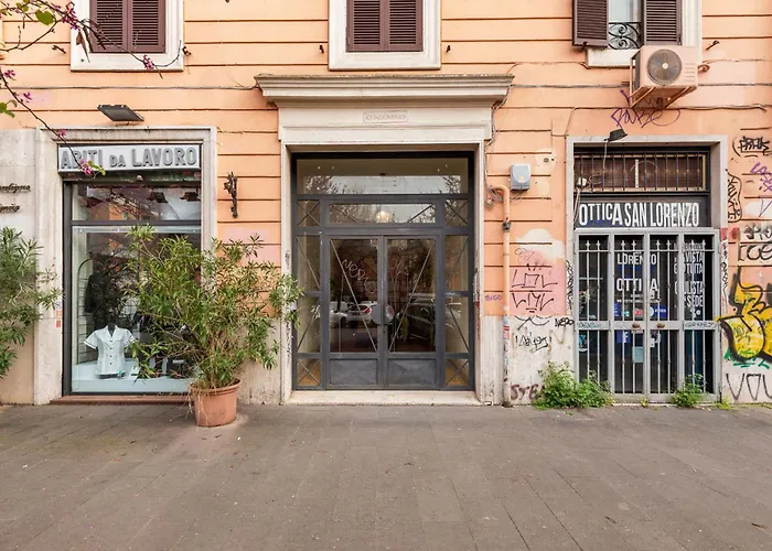 דירה Termini Station Lightsome 3br *