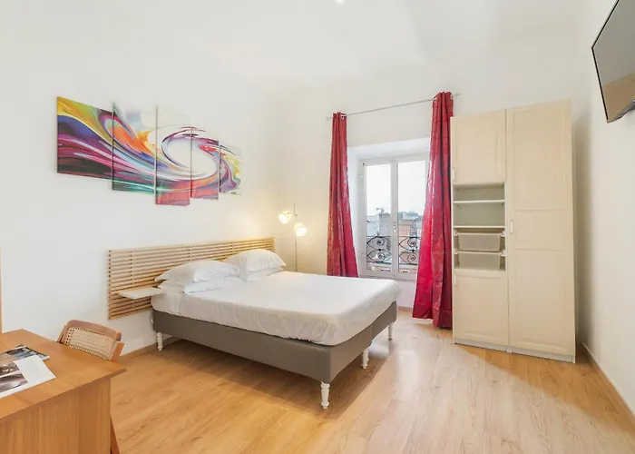 Termini Station Lightsome 3br דירה *