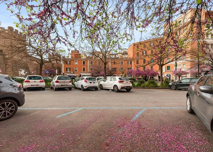 Termini Station Lightsome 3br