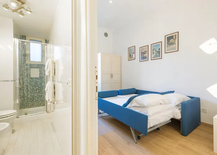 דירה Termini Station Lightsome 3br *